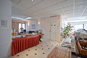 Coronis Hotel