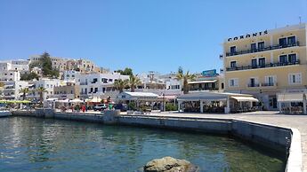 Coronis Hotel
