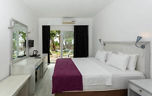 Charm Beach Hotel - All Inclusive