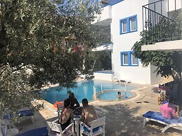 Lizo Hotel