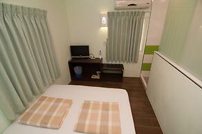 Mengqi Hostel