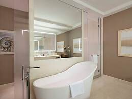 Four Seasons Hotel Dubai International Financial Centre