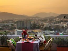 Novotel Phuket City Phokeethra Hotel