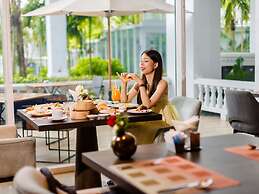 Novotel Phuket City Phokeethra Hotel