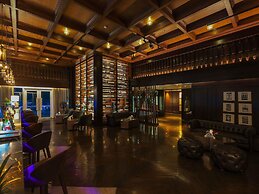 Novotel Phuket City Phokeethra Hotel