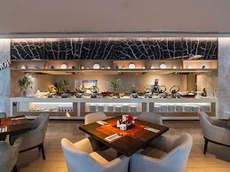 Novotel Phuket City Phokeethra Hotel