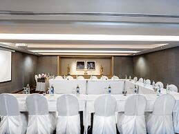 Novotel Phuket City Phokeethra Hotel