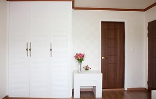 Sharon's House