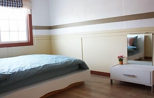 Sharon's House