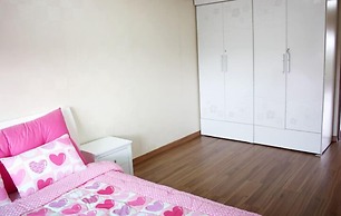 Sharon's House
