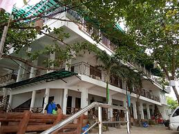 HK Beach Resort