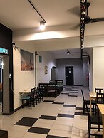 Mari Hostel