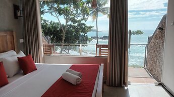 Coral Beach Hotel