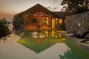 Sea Heart House on Koggala Lake