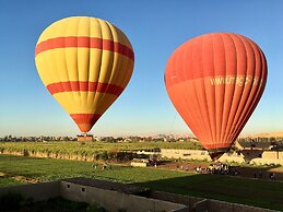 New Memnon Hotel