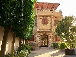 New Memnon Hotel