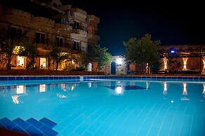 New Memnon Hotel