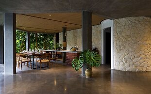 Planta Luxury Boutique Resort