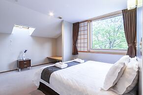 Furano Fresh Powder Apartments and Chalet
