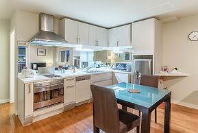 Furano Fresh Powder Apartments and Chalet