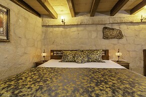 Adora Cave Suites