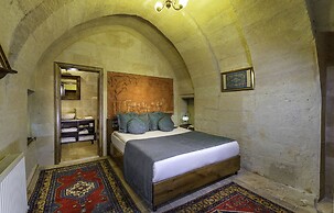 Adora Cave Suites