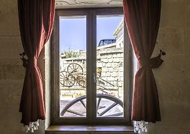 Adora Cave Suites