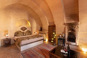 Adora Cave Suites