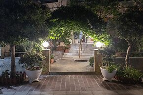 Hotel Glaros