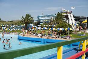 Bellamarina Resort