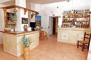Bellamarina Resort