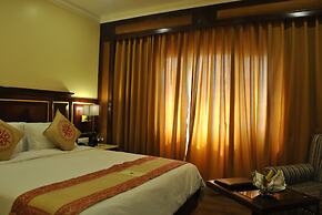 Dynasty Hotel