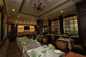 Dynasty Hotel