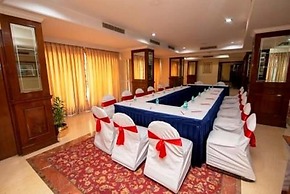 Dynasty Hotel