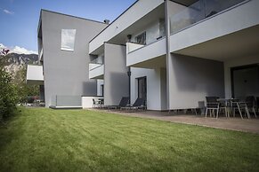 Riva Lake lodge