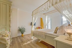 Cunda Esen Otel