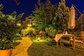 Cunda Esen Otel