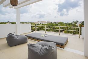 Acacia Condos