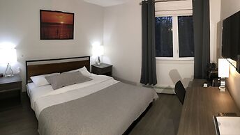 Amber Hotel