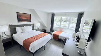 Amber Hotel