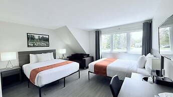 Amber Hotel