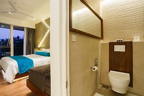 Camelot Beach Hotel