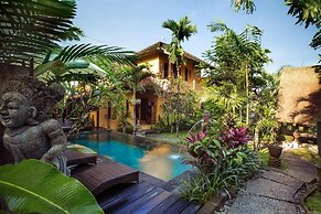 Gusde Tranquil Villas by EPS