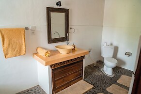 Gusde Tranquil Villas by EPS