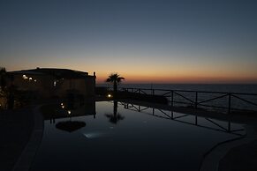 Hotel Bue Marino