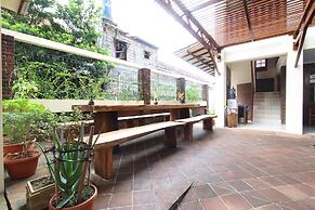 De Hostel