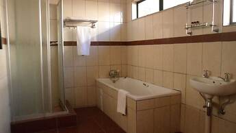 Airport Hotel Maun