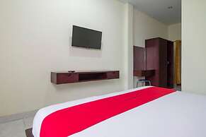 RedDoorz @ Benesari 2