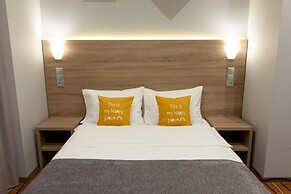 Voyage Hotel