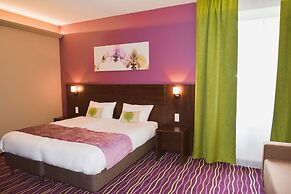 Voyage Hotel
